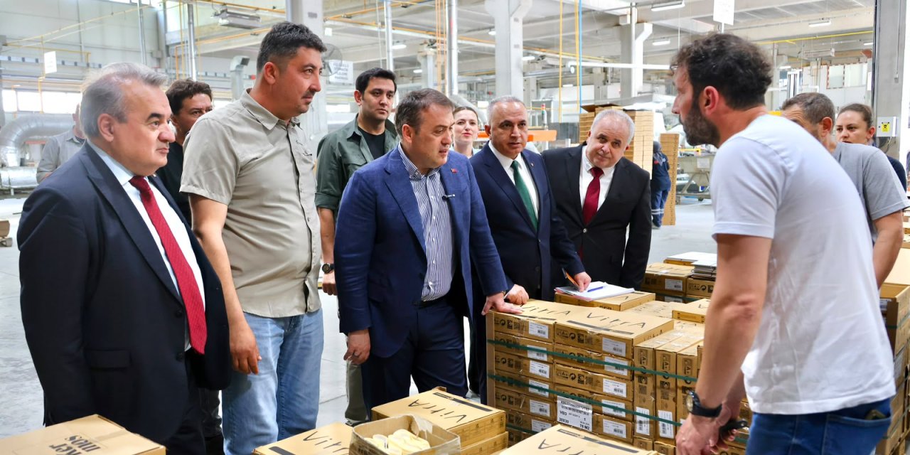 Vali Sözer'den SECCO Seramik Fabrikasına Ziyaret