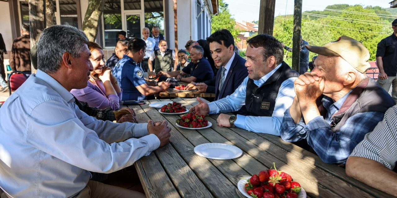 Vali Sözer Vatandaşlarla Buluştu