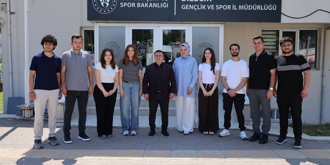 Bilecikli Gençler Endonezya Yolcusu