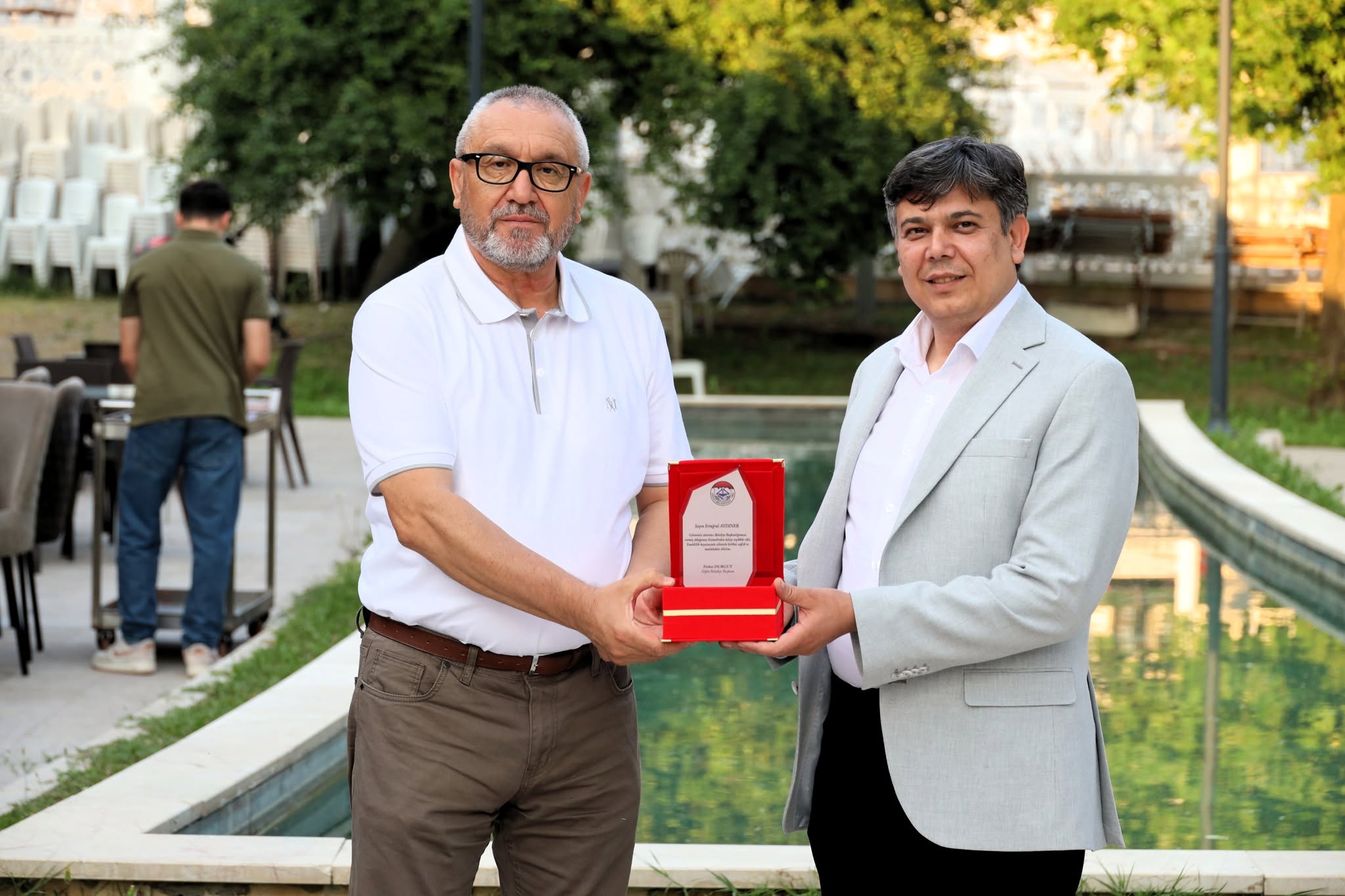 44 yılın ardından emekliye ayrıldı