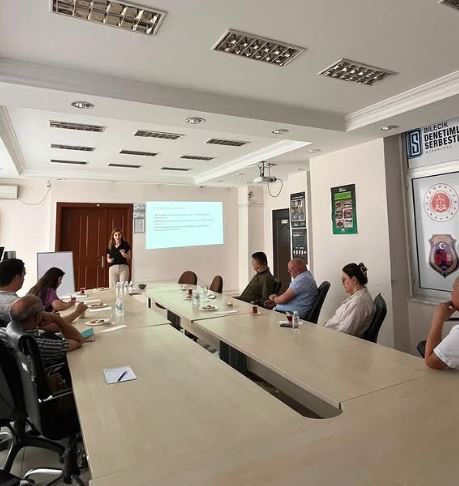 Stres ve Krizle Başa Çıkmanın Yolları Anlatıldı