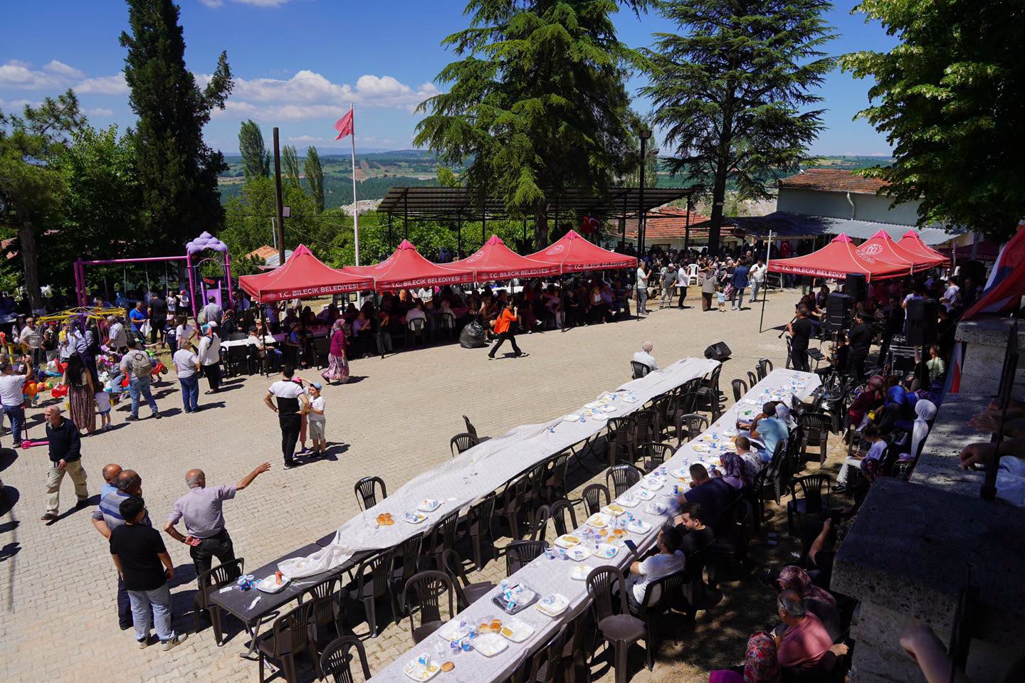İlyasbey’de coşkulu hıdırellez