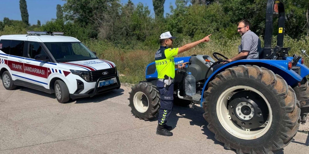 Traktör Sürücüleri Bilgilendirildi