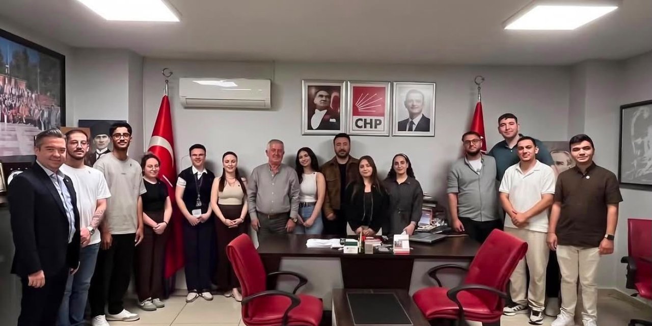 CHP Gençlik Kollarından Tepki!