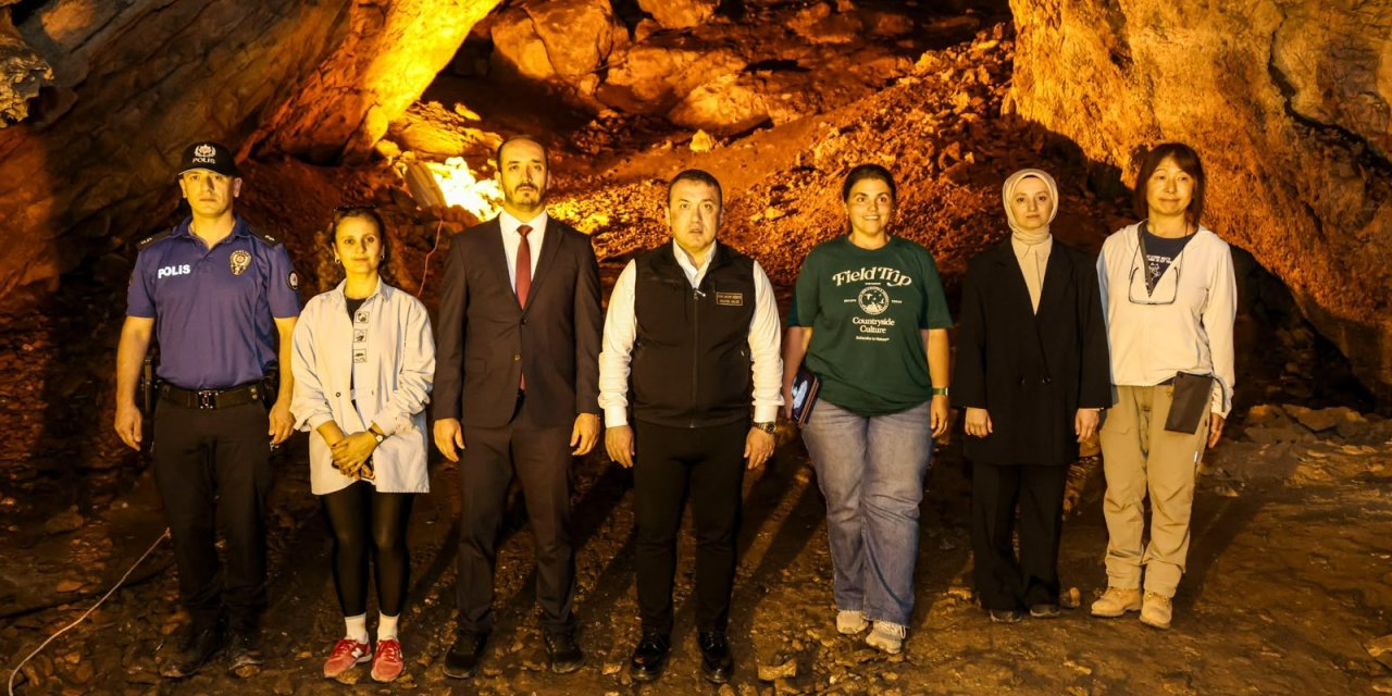 Vali Sözer Kazı Çalışmalarını İnceledi