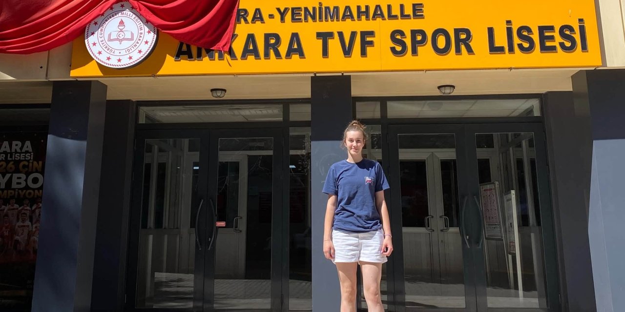 Bilecikli Sporcu Ankara TVF Spor Lisesi'ni Kazandı!