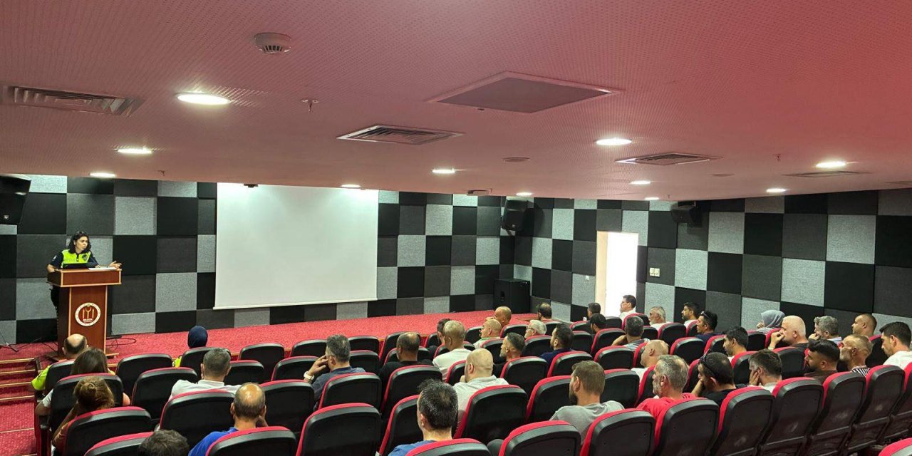 Hükümlülere Trafik Bilinci Eğitimi