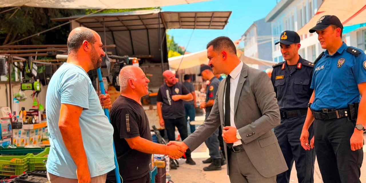 Kaymakam Titiz'den Pazar Esnafına Ziyaret