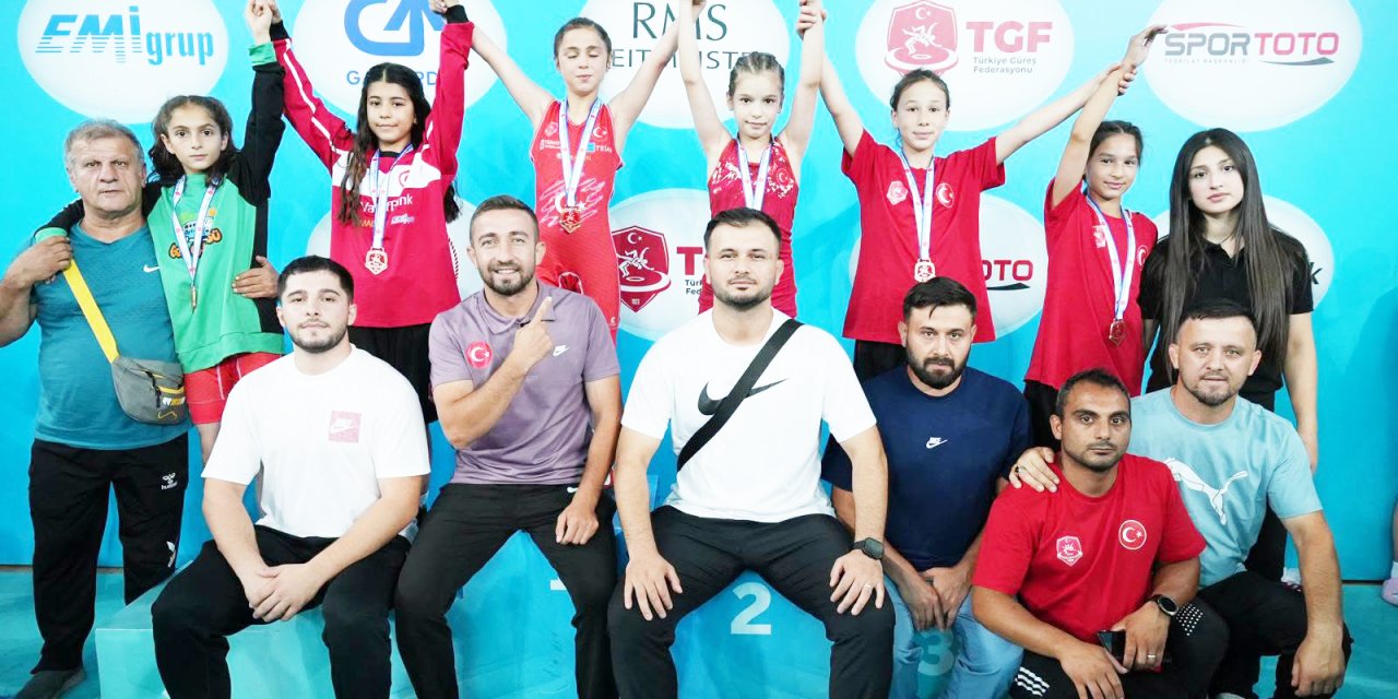Bilecikli Sporculardan Büyük Başarı