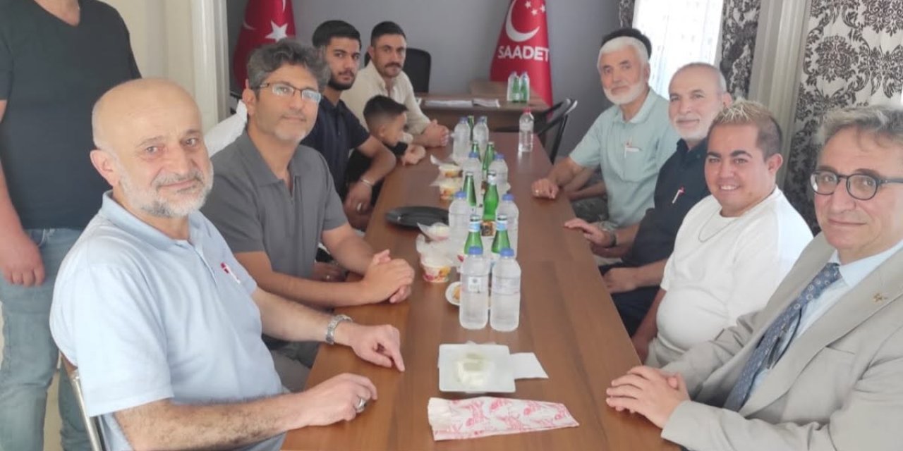 Kaymakam Helvacı'dan Saadet Partisi'ne Ziyaret