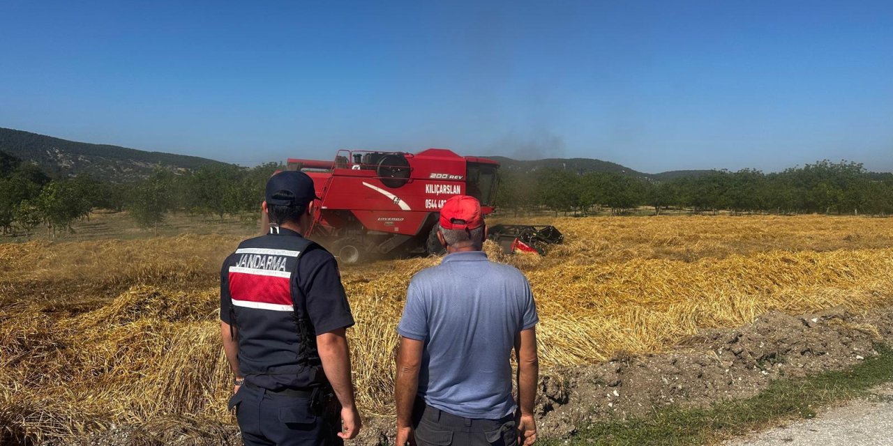 Bilecik'te Çiftçilere Biçerdöver Uyarısı