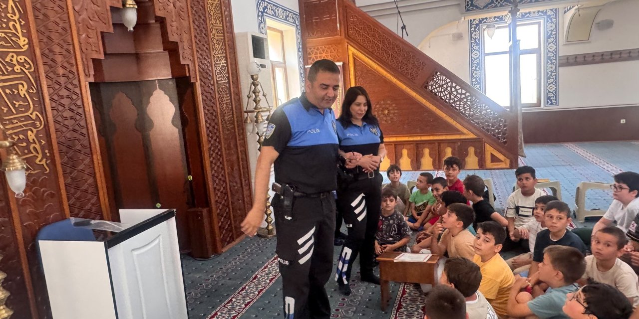 Öğrencilere Polislik Mesleği Tanıtıldı