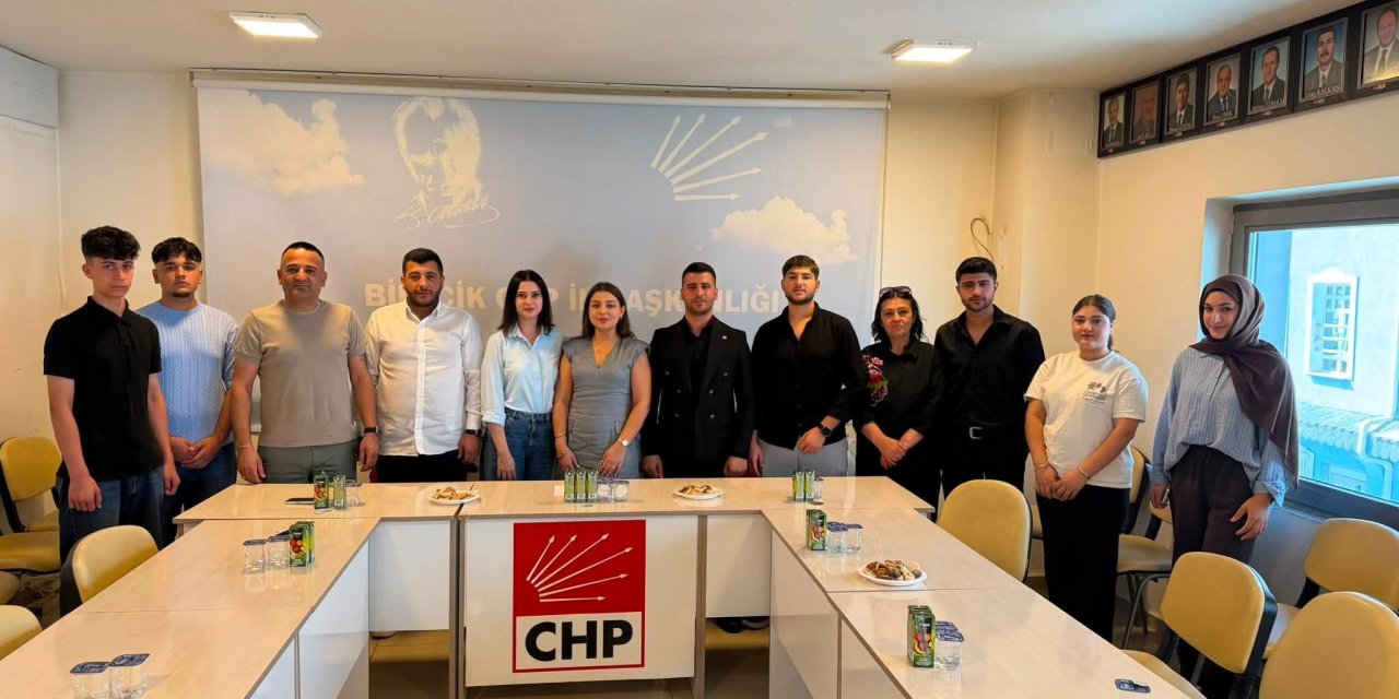 CHP Gençlik Kolları Genel Başkanı Karan Bilecik'te