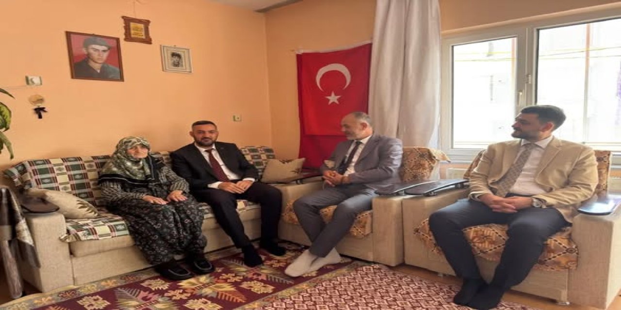 Bozüyük'te Şehit Ailesine Mevlid-i Nebi Ziyareti