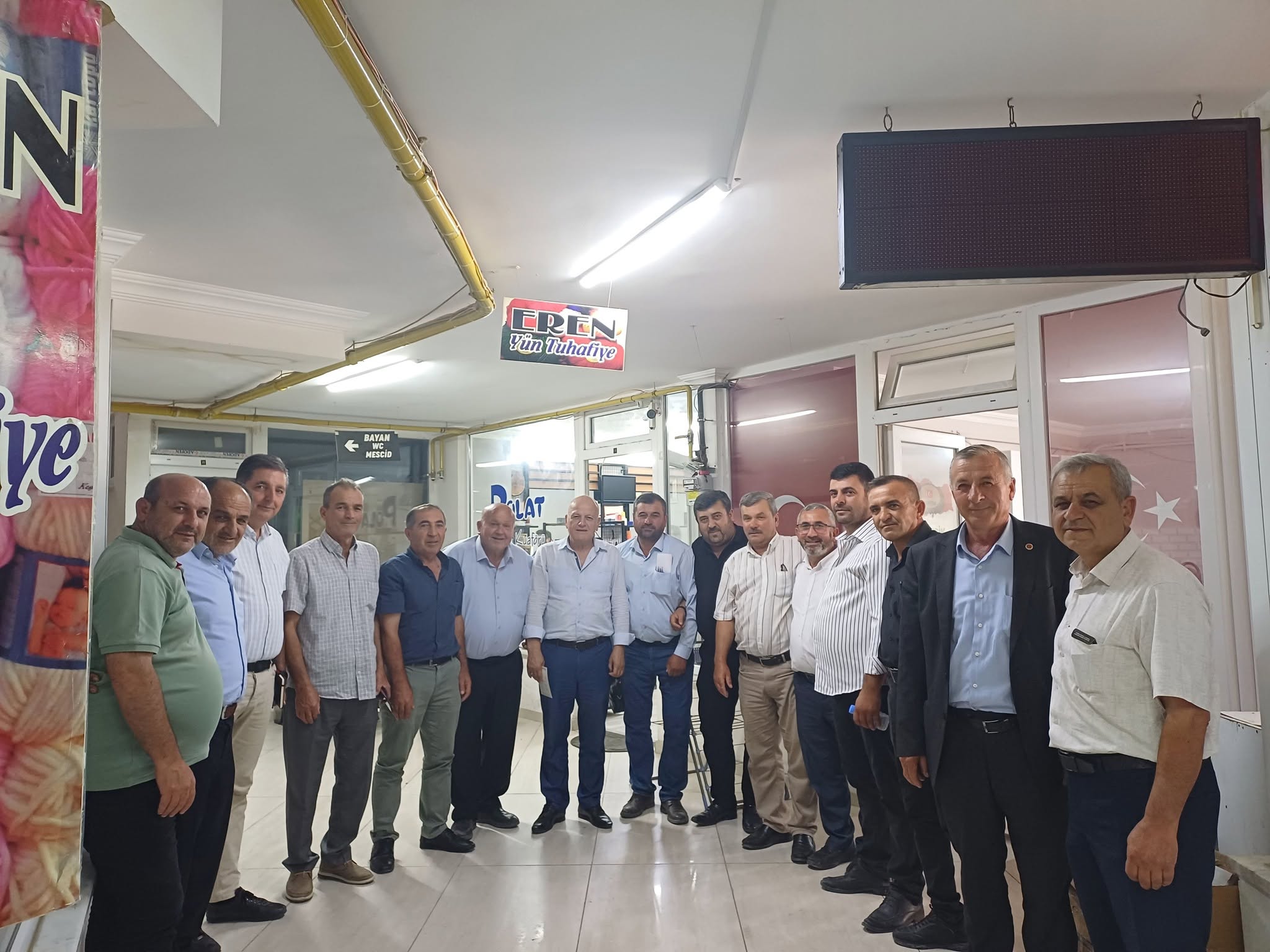 Başkan Kurtulmuş'tan Muhtarlar Derneği'ne ziyaret