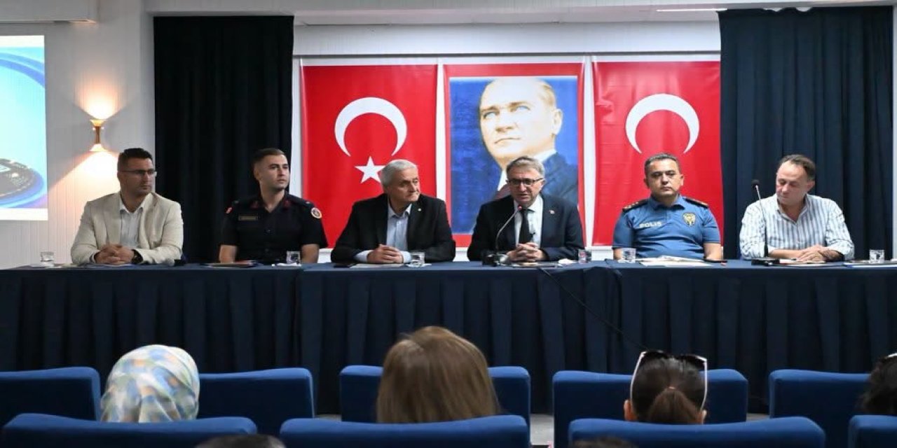 Bozüyük'te Okul Güvenliği Toplantısı
