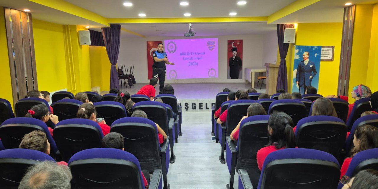Öğrencilere Polislik Mesleği Tanıtıldı