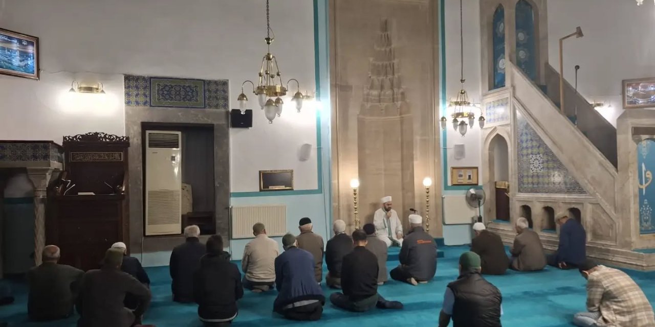 Gaziler Günü'nde Sabah Namazı Buluşması
