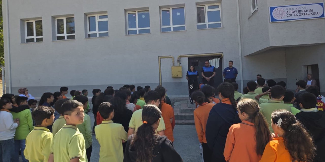 Öğrencilere Polislik Mesleği Tanıtıldı