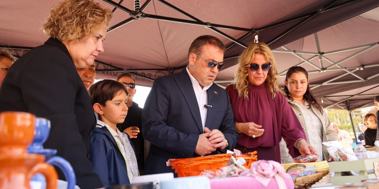 Polis Eşleri Derneği'nden Kermes Etkinliği