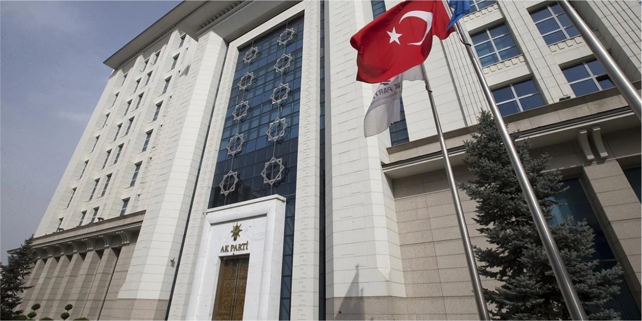 Bir büyükşehir daha AK Parti'ye katılıyor