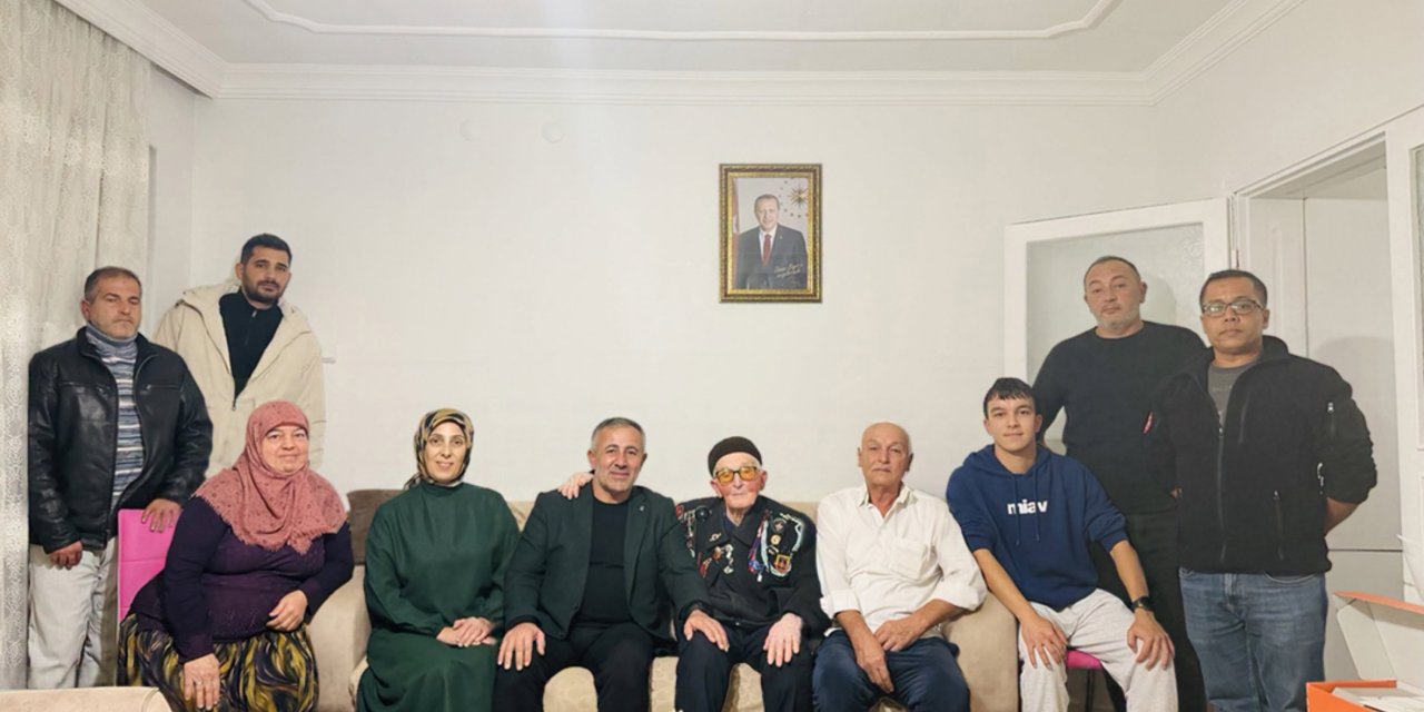 AK Parti’den Şehit Ailesine Ziyaret