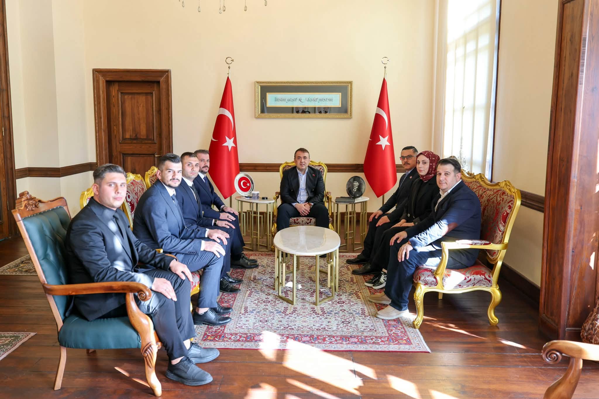 Alperenlerden Vali Sözer’e ziyaret