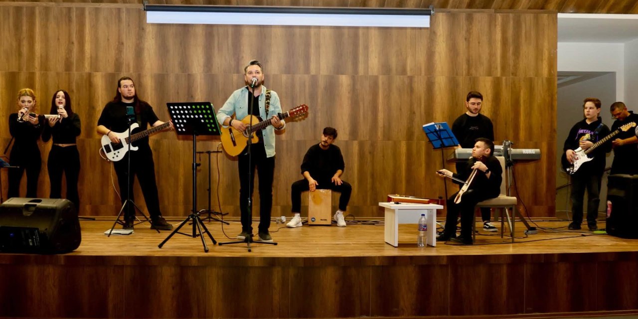 Halime Hatun Yurdunda Müzik Şöleni