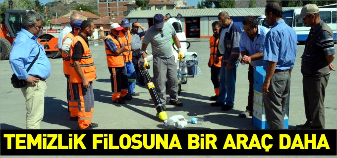 BELEDİYE TEMİZLİK FİLOSUNA BİR ARAÇ DAHA KAZANDIRILDI