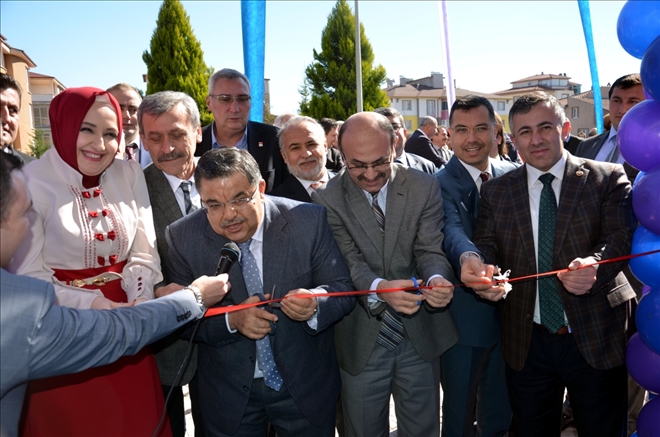 MOR MAVİ ETÜT MERKEZİ AÇILDI