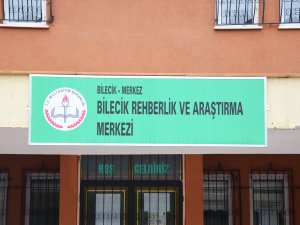 TABELALAR KAFA KARIŞTIRDI, ÖĞRENCİLER MAĞDUR OLDU!
