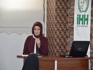 İHH HANIM KOLLARI’NDAN YETİMLERE DESTEK