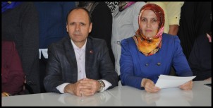 BOZÜYÜK'TE AK KADINLAR KILIÇDAROĞLU'NU KINADI