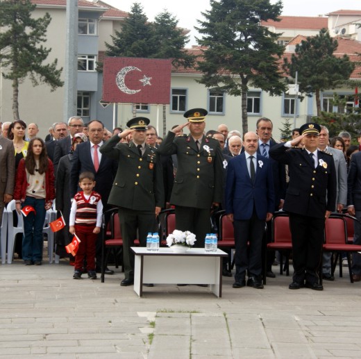 “BAŞARIMIZDA Kİ EN BÜYÜK PAY BOZÜYÜK HALKI'NINDIR”