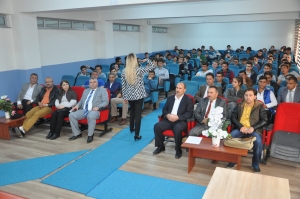 ÖĞRENCİLERE İŞ HAYATI ANLATILDI