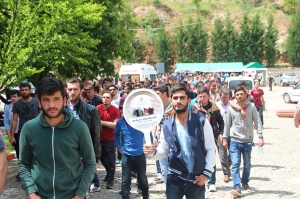 ÖĞRENCİLER BİLECİK'E AKIN ETTİ