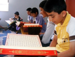 İYC VE ENSAR VAKFI'NDAN YAZ OKULU