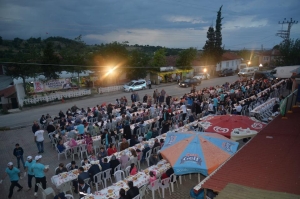 PELİTÖZÜ İFTAR SOFRASINDA BULUŞTU