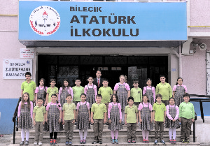 KÜÇÜK KALPLERDEN BÜYÜK YAZILAR