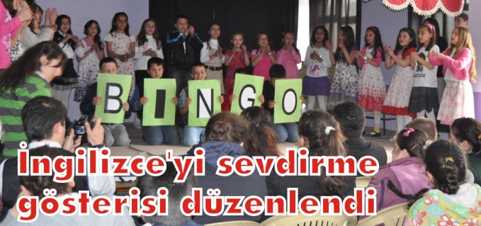 İNGİLİZCEYİ SEVDİRME GÖSTERİSİ DÜZENLENDİ