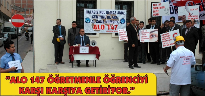 "ALO 147 UYGULAMASI ÖĞRETMENLE ÖĞRENCİYİ KARŞI KARŞIYA GETİRİYOR."