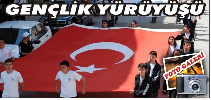 BİLECİK’TE GENÇLİK YÜRÜYÜŞÜ YAPILDI