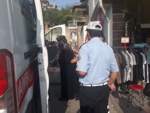 KAMYONU GÖRÜNCE TANSİYONDAN BAYILDI