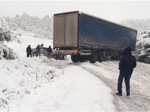 YENİŞEHİR YOLUNDA KAZA