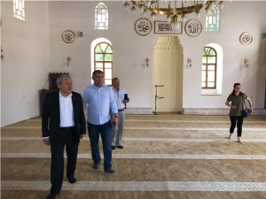 TARİHİ CAMİİ YENİDEN İBADETE AÇILDI