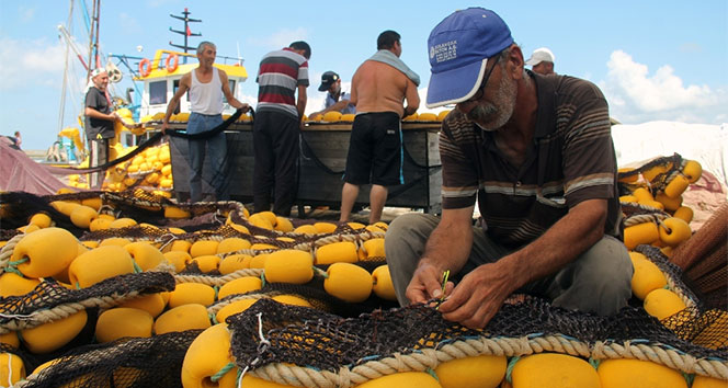 BALIKÇILAR YENİ AV SEZONUNA HAZIRLANIYORLAR