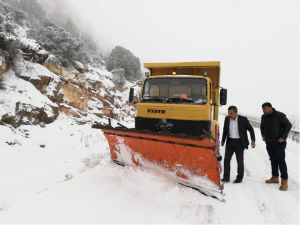 O YOL YENİDEN ULAŞIMA KAPANDI