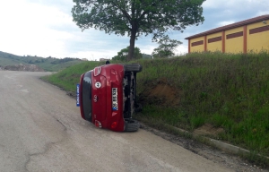 ADAY SÜRÜCÜ KAZA YAPTI