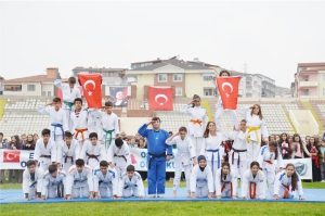 CUMHURİYET BAYRAMI COŞKUYLA KUTLANDI