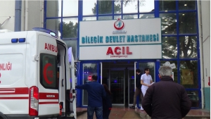 YAŞLI KADINA MİNİBÜS ÇARPTI